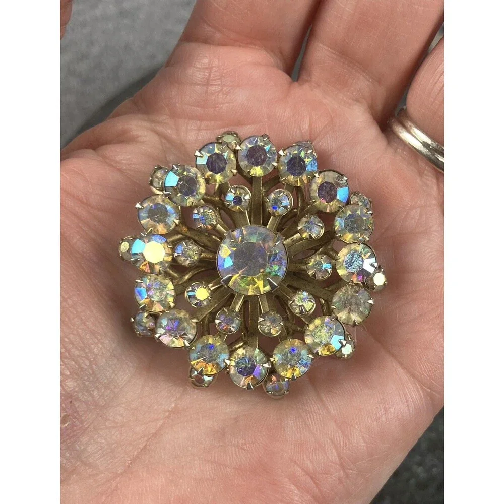 Vintage Aurora Borealis Starburst Brooch Goldtone Prong Set Rhinestones